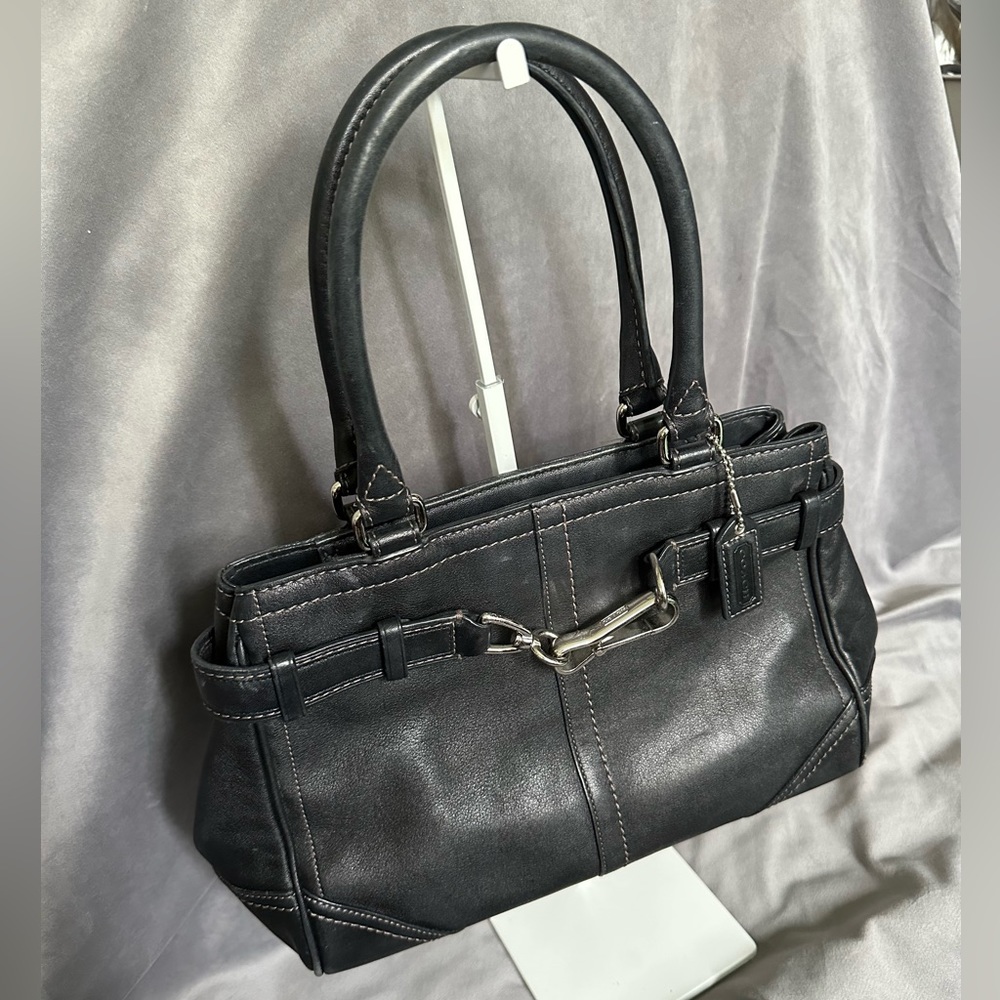 Coach Small Shoulder Bag • Black Leather • Y2K Vintage Style Purse - Picture 3 of 15